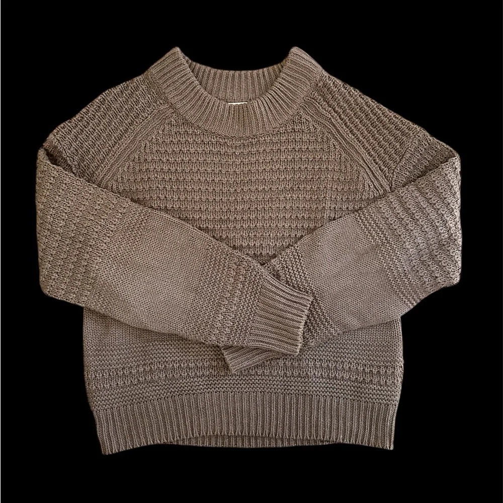 Universal Thread Sweater Size S - Picture 1 of 4